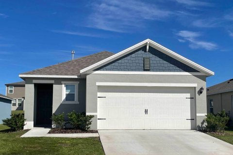 Casa en venta en Winter Haven, Florida, 3 habitaciones, 140 m2 № 331789 - foto 1