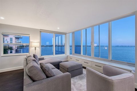 Condo in Sarasota, Florida, 3 bedrooms  № 1574578 - photo 4