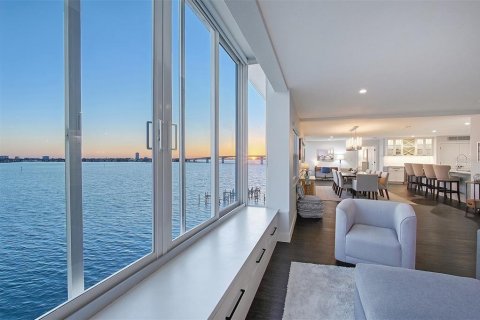 Condo in Sarasota, Florida, 3 bedrooms  № 1574578 - photo 22