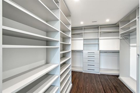 Condo in Sarasota, Florida, 3 bedrooms  № 1574578 - photo 13