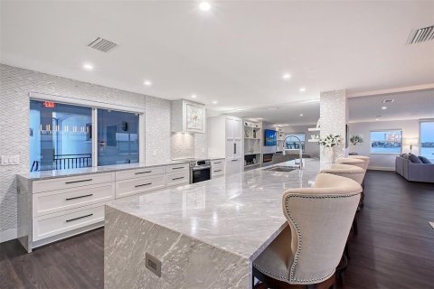 Condo in Sarasota, Florida, 3 bedrooms  № 1574578 - photo 28