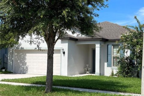 Casa en alquiler en Davenport, Florida, 4 dormitorios, 187.2 m2 № 1904513 - foto 1