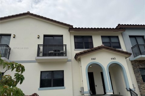 Adosado en Miramar, Florida 3 dormitorios, 139.73 m2 № 2269608