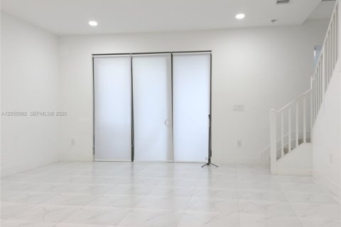 Купить таунхаус в Мирамар, Флорида 3 спальни, 139.73м2, № 2269608 - фото 10