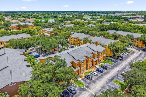Condo in Orlando, Florida, 2 bedrooms  № 1851462 - photo 18