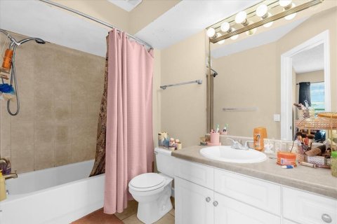 Condo in Orlando, Florida, 2 bedrooms  № 1851462 - photo 17
