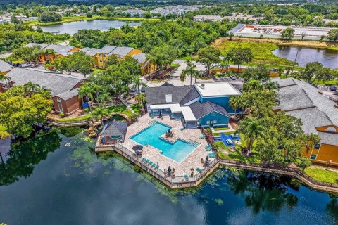 Condo in Orlando, Florida, 2 bedrooms  № 1851462 - photo 2