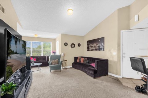 Condo in Orlando, Florida, 2 bedrooms  № 1851462 - photo 4