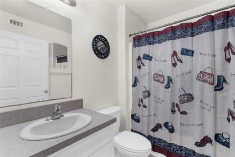 House in Lehigh Acres, Florida 3 bedrooms, 117.61 sq.m. № 1881154 - photo 18