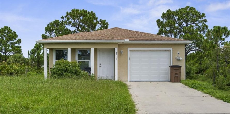 House in Lehigh Acres, Florida 3 bedrooms, 117.61 sq.m. № 1881154
