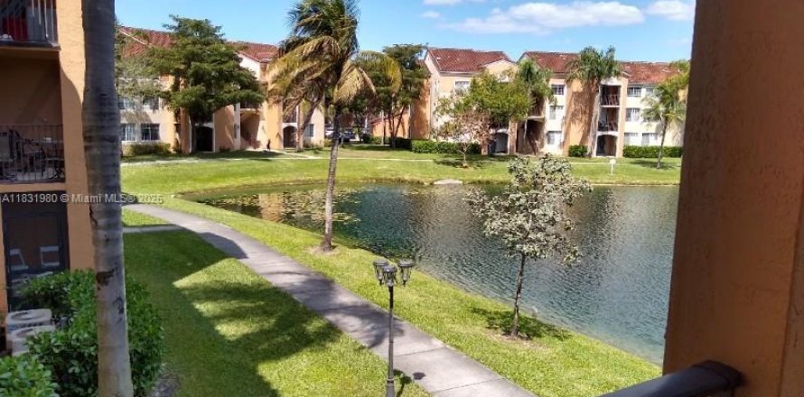 Condo à Miramar, Floride, 3 chambres № 1811990