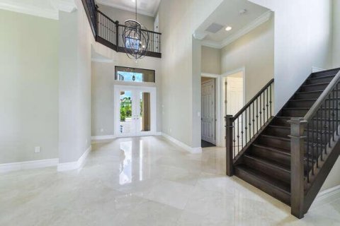House in Delray Beach, Florida 5 bedrooms, 447.79 sq.m. № 2262422 - photo 2