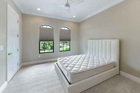 House in Delray Beach, Florida 5 bedrooms, 447.79 sq.m. № 2262422 - photo 24