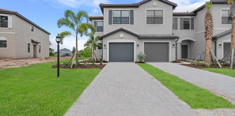 Adosado en Bradenton, Florida 3 dormitorios, 174.56 m2 № 1831486