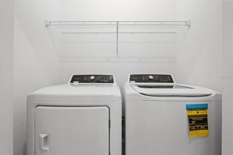 Adosado en alquiler en Bradenton, Florida, 3 dormitorios, 174.56 m2 № 1831486 - foto 7