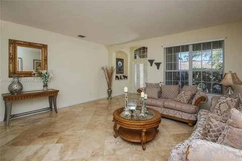 Снять в аренду виллу или дом в Брейдентон, Флорида 4 спальни, № 2066265 - фото 5