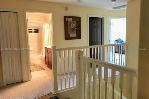 Снять в аренду виллу или дом в Брейдентон, Флорида 4 спальни, № 2066265 - фото 16