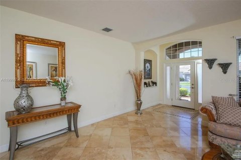 Снять в аренду виллу или дом в Брейдентон, Флорида 4 спальни, № 2066265 - фото 4