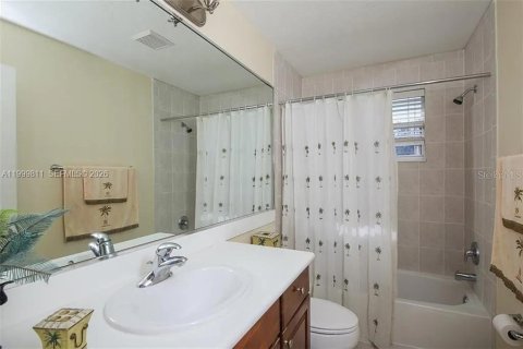 Снять в аренду виллу или дом в Брейдентон, Флорида 4 спальни, № 2066265 - фото 22