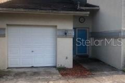 Townhouse in Winter Haven, Florida 3 bedrooms, 137.5 sq.m. № 1912400 - photo 1
