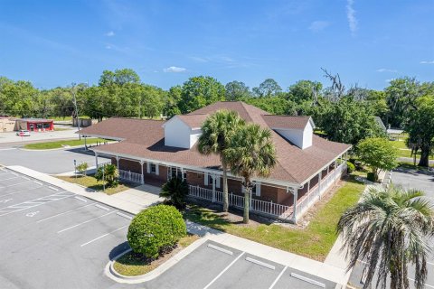 Propiedad comercial en venta en Lake Butler, Florida, 813.55 m2 № 1825057 - foto 9