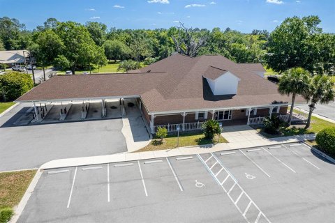 Propiedad comercial en venta en Lake Butler, Florida, 813.55 m2 № 1825057 - foto 3