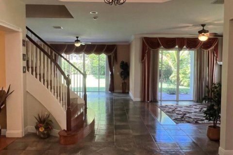 House in Wellington, Florida 6 bedrooms, 387.22 sq.m. № 2318346 - photo 6