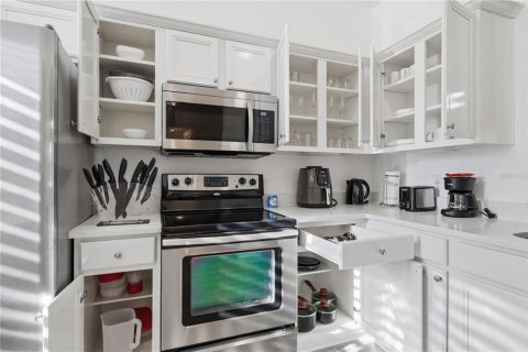 Condo in Davenport, Florida, 3 bedrooms  № 2156088 - photo 5