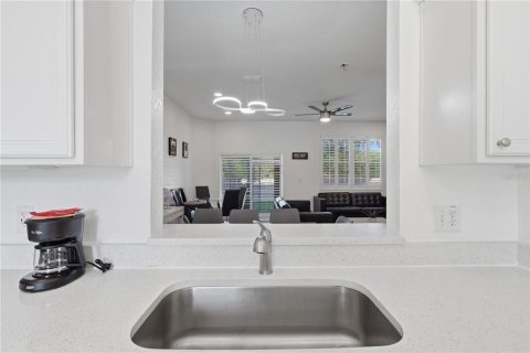 Condo in Davenport, Florida, 3 bedrooms  № 2156088 - photo 3