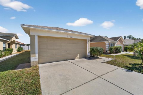 Villa ou maison à louer à Riverview, Floride: 3 chambres, 118.45 m2 № 2410488 - photo 6