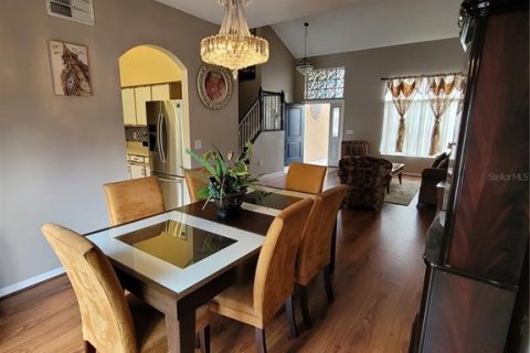 Casa en venta en Wesley Chapel, Florida, 4 dormitorios, 211.07 m2 № 2200932 - foto 5