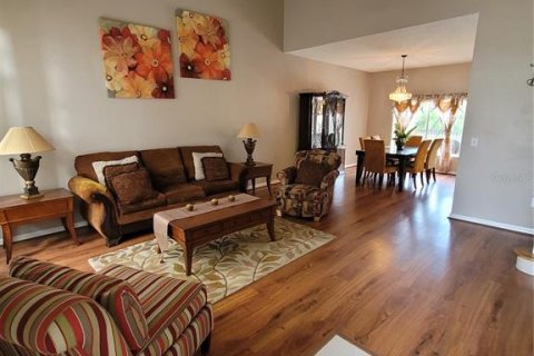 Casa en venta en Wesley Chapel, Florida, 4 dormitorios, 211.07 m2 № 2200932 - foto 3