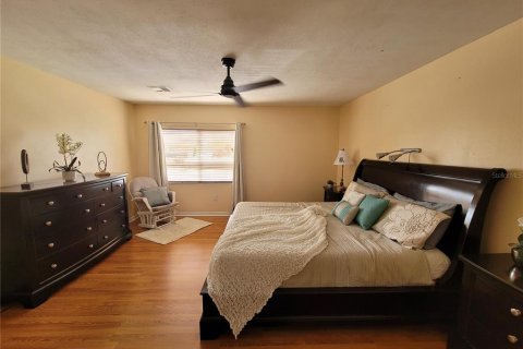 Casa en venta en Wesley Chapel, Florida, 4 dormitorios, 211.07 m2 № 2200932 - foto 19
