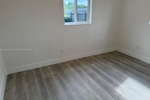 Villa ou maison à vendre à Miami, Floride: 3 chambres, 108.6 m2 № 2025181 - photo 7