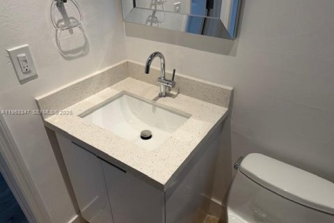 Villa ou maison à vendre à Miami, Floride: 3 chambres, 108.6 m2 № 2025181 - photo 9