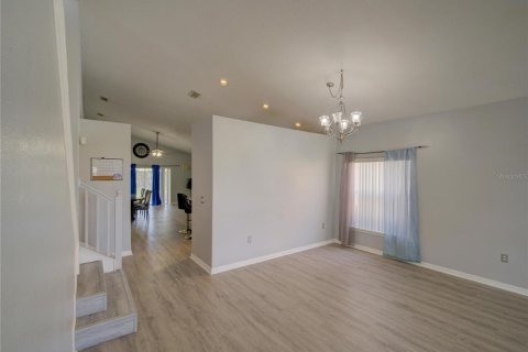 Casa en venta en Orlando, Florida, 4 dormitorios, 260.96 m2 № 1843924 - foto 19