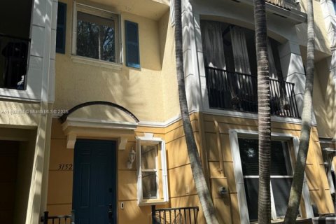 Adosado en alquiler en Boynton Beach, Florida, 3 dormitorios, 161.56 m2 № 1946022 - foto 2