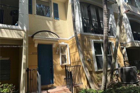 Adosado en alquiler en Boynton Beach, Florida, 3 dormitorios, 161.56 m2 № 1946022 - foto 1