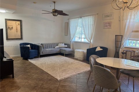 Adosado en alquiler en Boynton Beach, Florida, 3 dormitorios, 161.56 m2 № 1946022 - foto 4