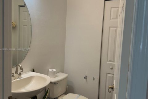 Adosado en alquiler en Boynton Beach, Florida, 3 dormitorios, 161.56 m2 № 1946022 - foto 14