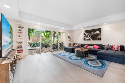 Купить кондоминиум в Майами, Флорида 3 спальни, 168.15м2, № 1968460 - фото 9