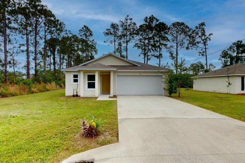 Villa ou maison à Palm Coast, Floride 3 chambres, 115.85 m2 № 2100397