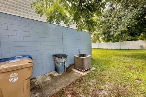 Casa en venta en Kissimmee, Florida, 3 dormitorios, 101.26 m2 № 1902472 - foto 14