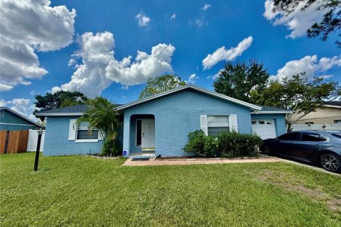 Casa en venta en Kissimmee, Florida, 3 dormitorios, 101.26 m2 № 1902472 - foto 2