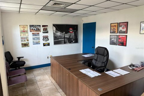 Immobilier commercial à vendre à Orlando, Floride: 483.09 m2 № 1906817 - photo 7