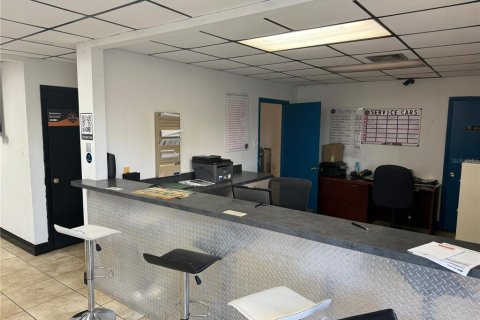 Immobilier commercial à vendre à Orlando, Floride: 483.09 m2 № 1906817 - photo 4