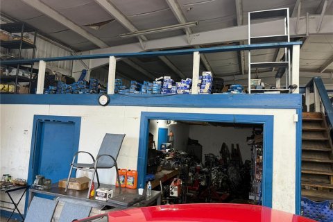 Immobilier commercial à vendre à Orlando, Floride: 483.09 m2 № 1906817 - photo 23
