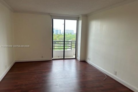 Copropriété à vendre à Aventura, Floride: 3 chambres, 120.96 m2 № 2388474 - photo 6