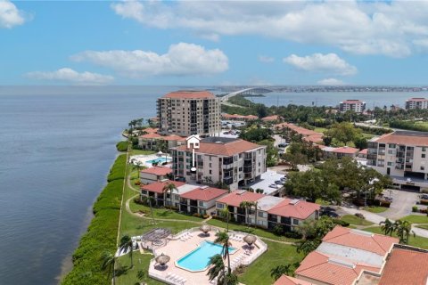 Condo in Saint Petersburg, Florida, 1 bedroom  № 1312848 - photo 20