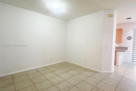 Townhouse in Homestead, Florida 3 bedrooms, 145.3 sq.m. № 2243298 - photo 7